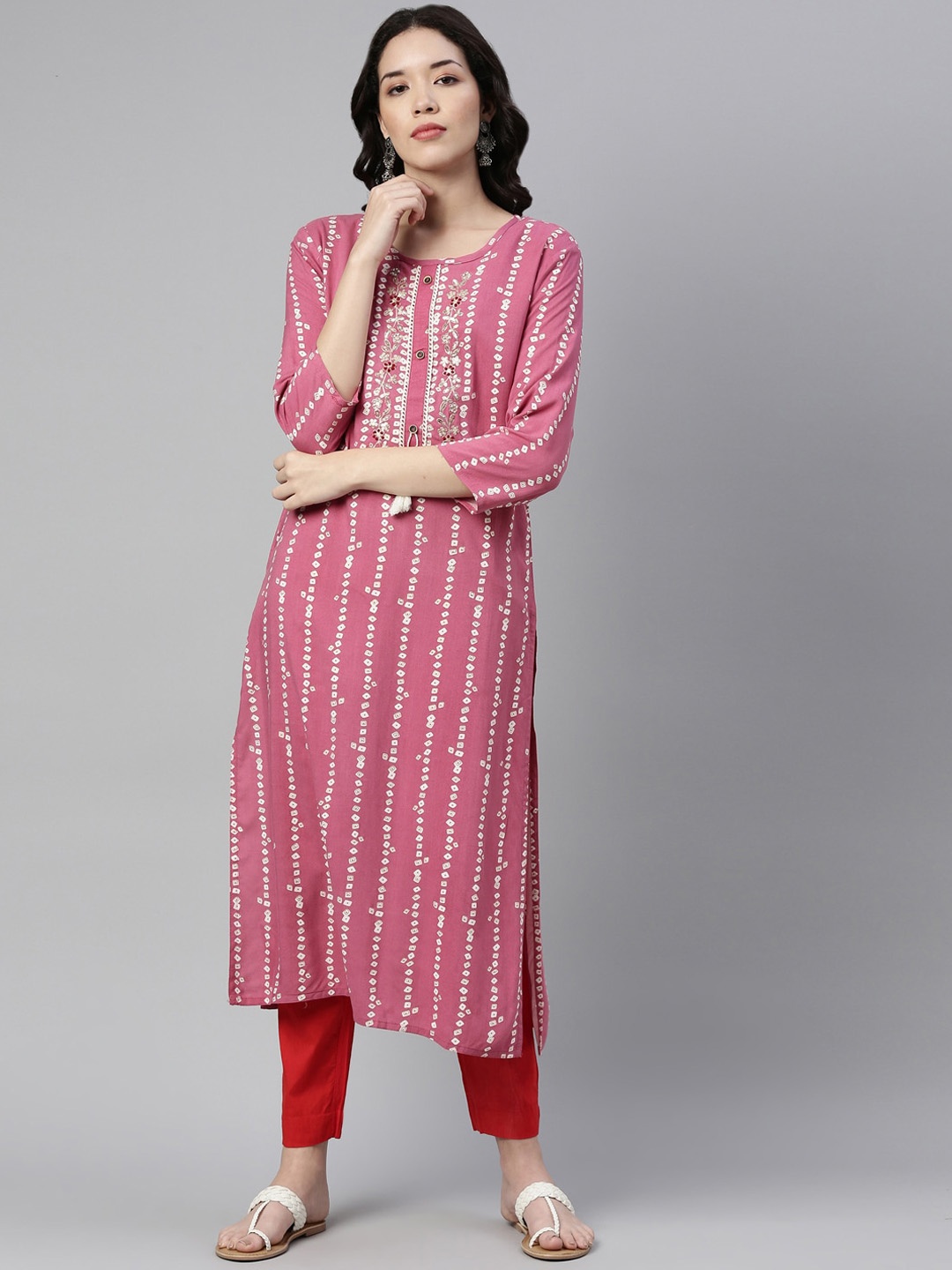 

Neerus Women Mauve Ethnic Motifs Embroidered Kurta