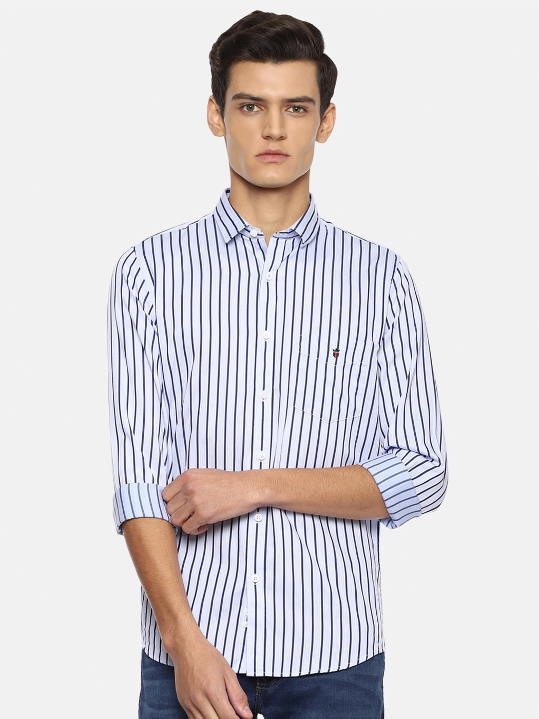 

Louis Philippe Sport Men White Slim Fit Striped Casual Shirt