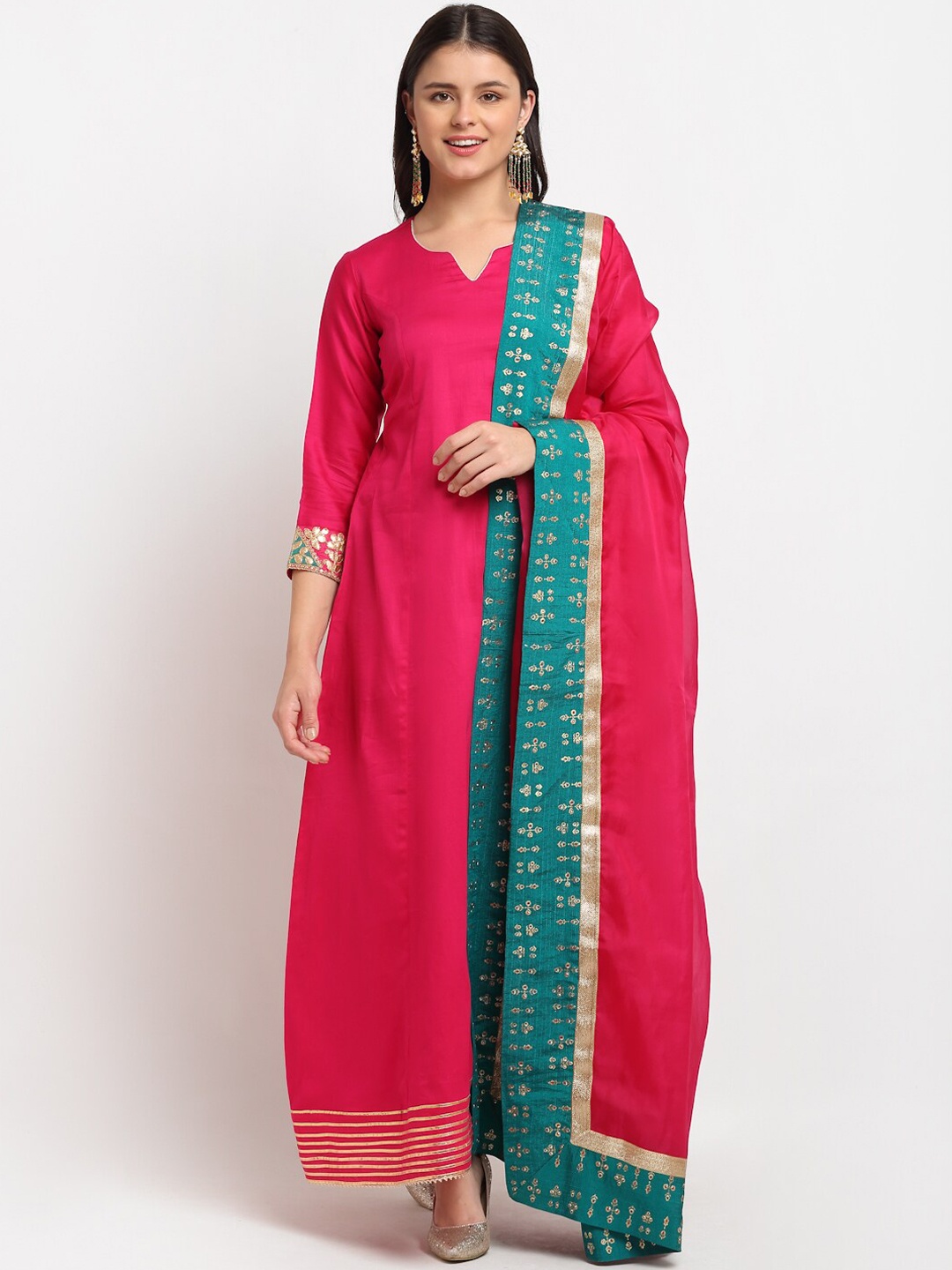 

anokherang Women Magenta Floral Handloom Anarkali Kurta With Dupatta