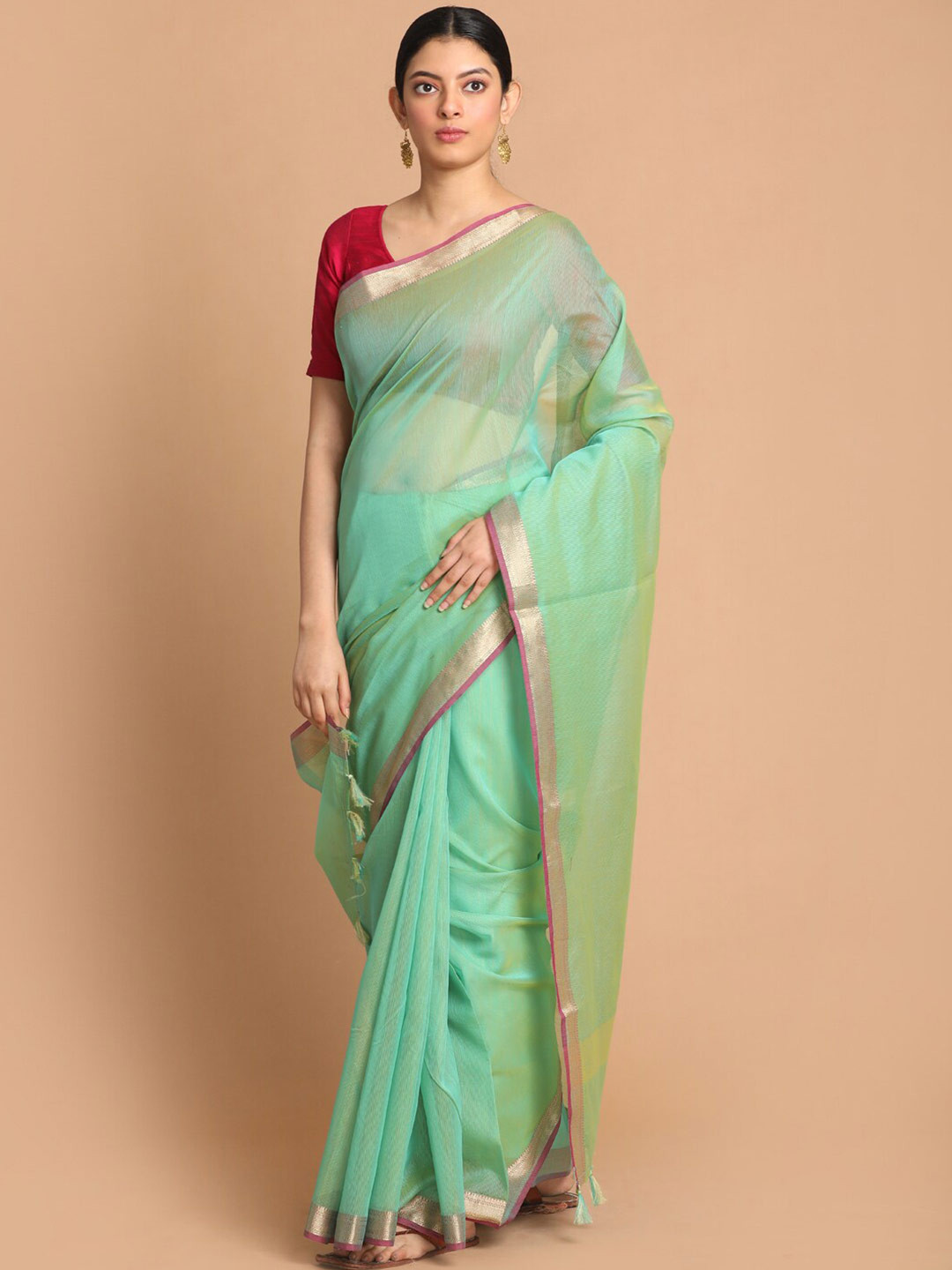 

Saranee Green & Gold-Toned Banarasi Saree
