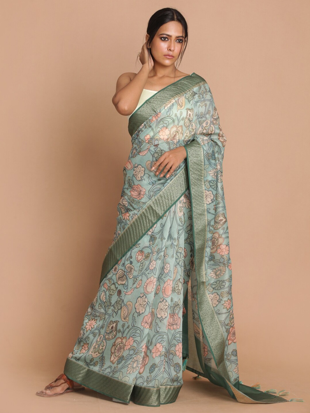 

Saranee Green & Peach-Coloured Floral Zari Organza Banarasi Saree