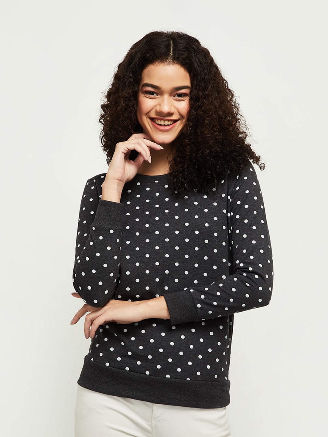 

max Women Charcoal Grey & White Printed T-shirt