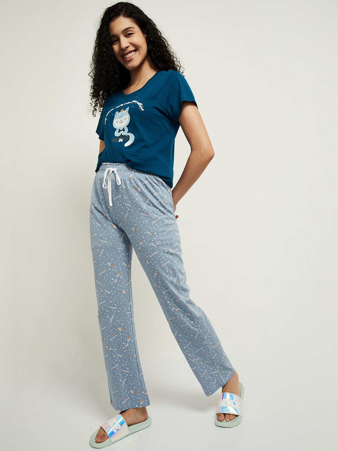 

max Women Blue & White Printed Pure Cotton Night suit