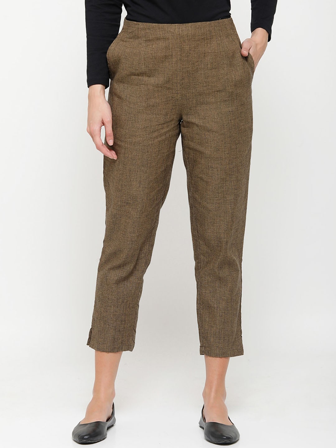 

De Moza Women Mustard Yellow Solid Tapered Fit Cotton Trousers
