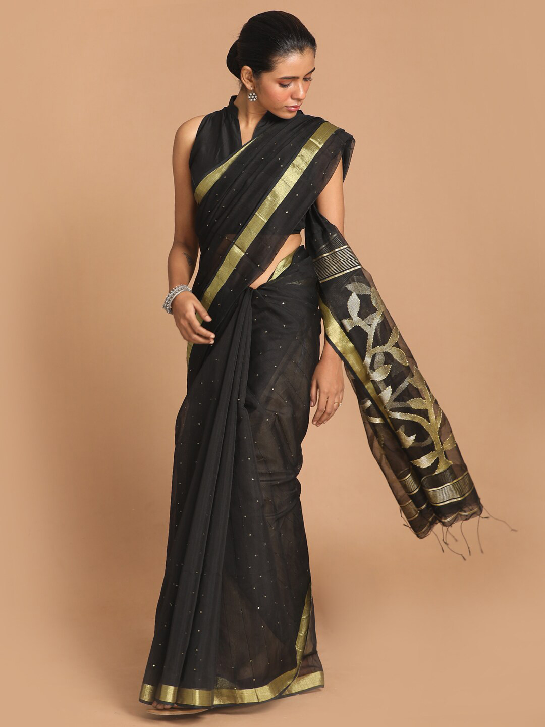 

Indethnic Black & Gold-Toned Embellished Sequinned Jamdani Saree