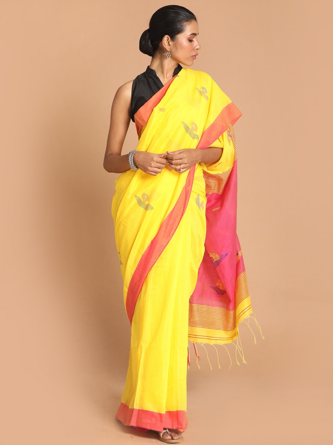 

Indethnic Yellow & Pink Woven Design Jamdani Saree