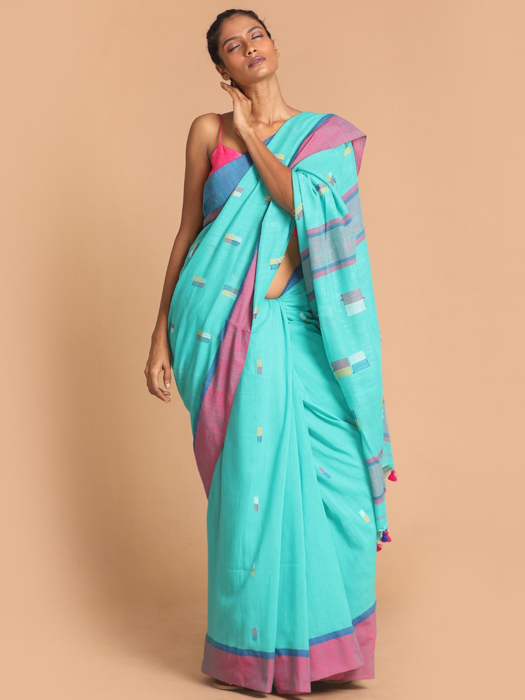 

Indethnic Turquoise Blue & Magenta Pure Cotton Jamdani Saree