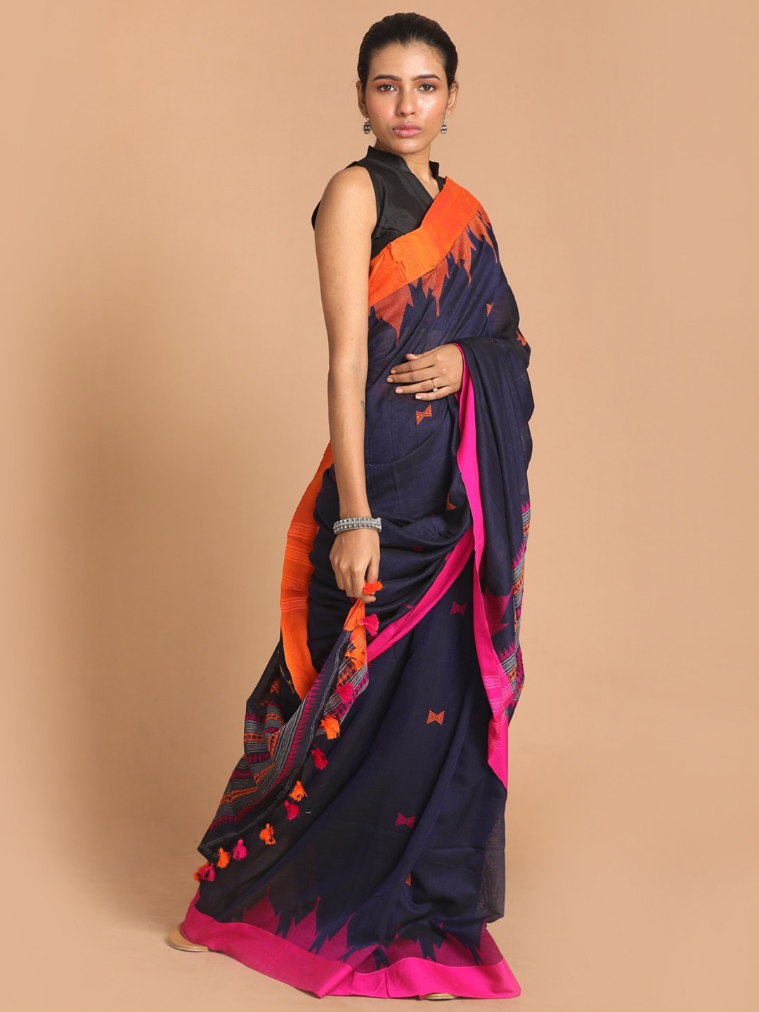 

Indethnic Black & Orange Ethnic Motifs Pure Cotton Jamdani Saree