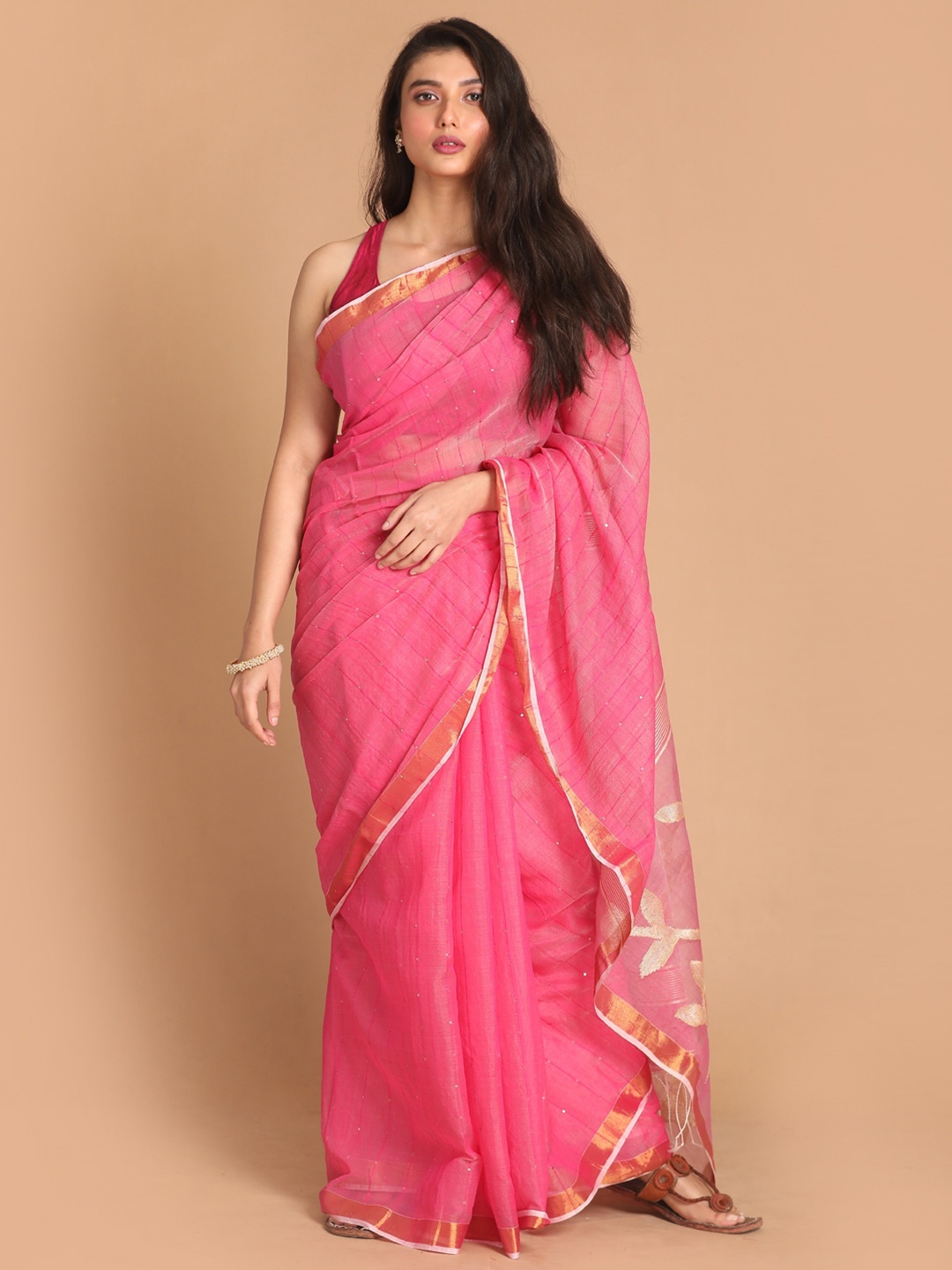 

Indethnic Pink & Cream-Coloured Embellished Sequinned Jamdani Saree