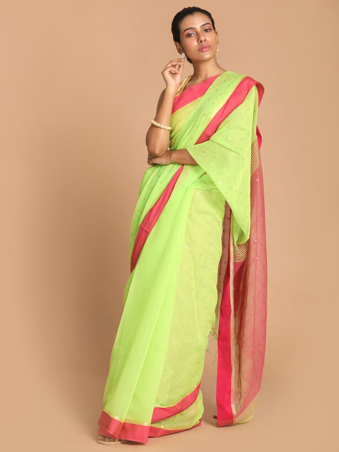 

Indethnic Lime Green & Pink Jamdani Saree