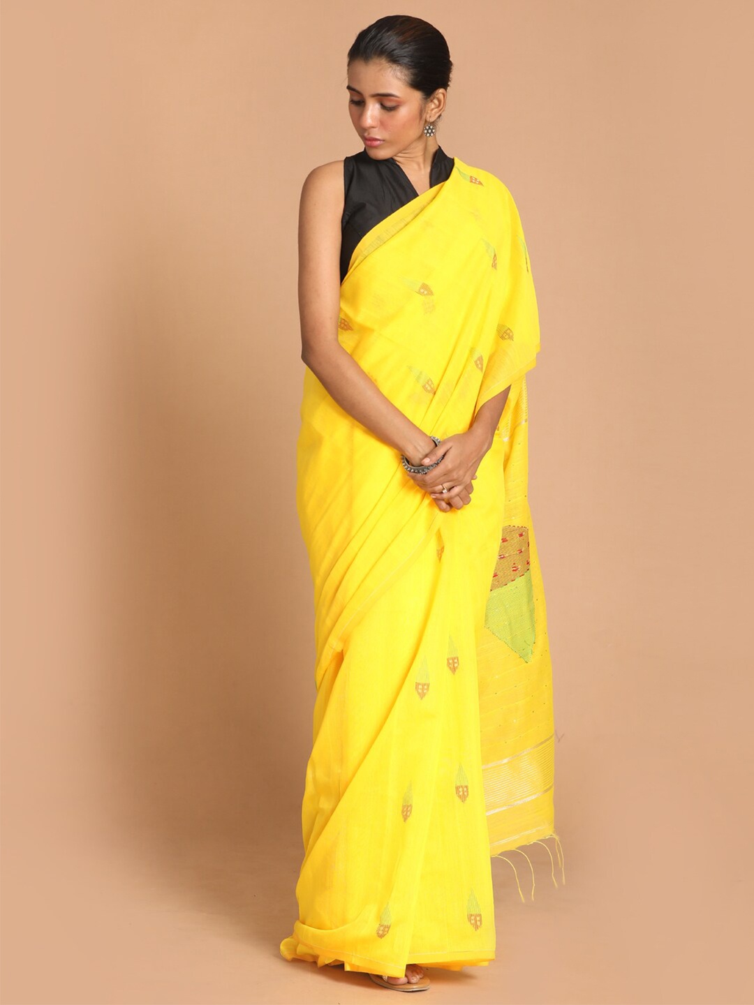 

Indethnic Yellow & Green Jamdani Saree