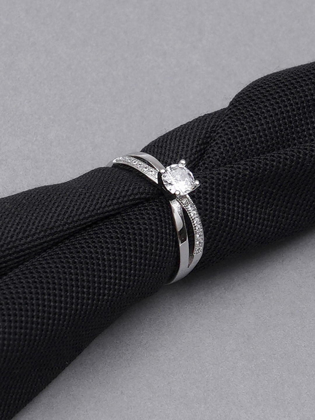 

KARATCART Women Silver-Toned Elegant Austrian Crystal Adjustable Ring