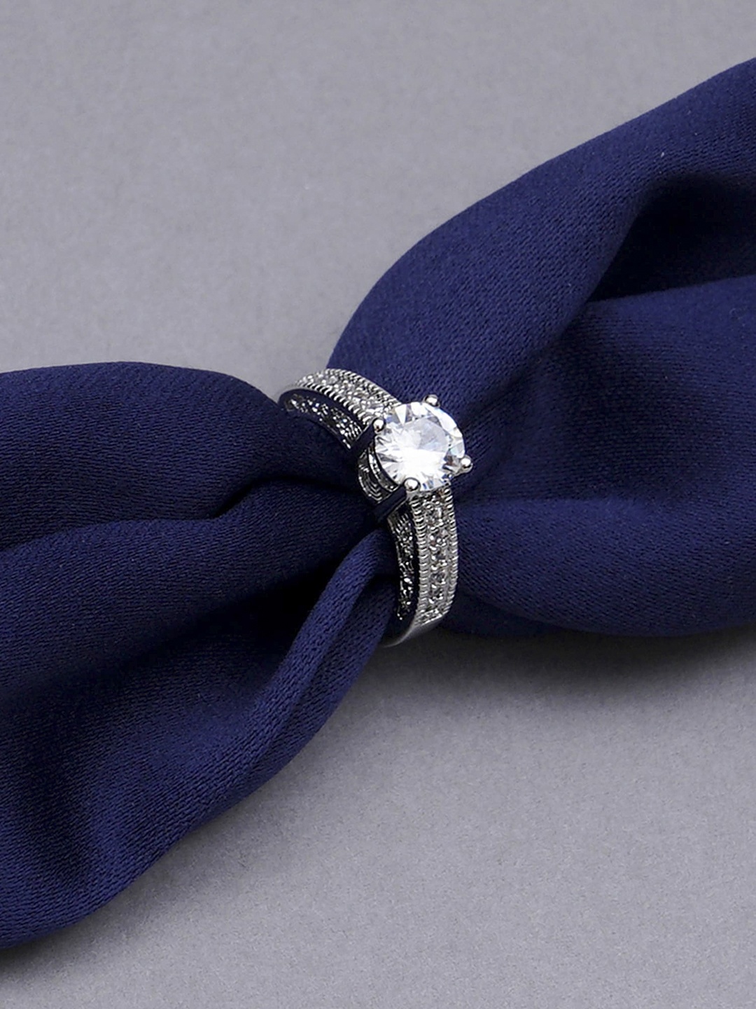 

KARATCART Silver-Toned American Diamond Studded Women Ring