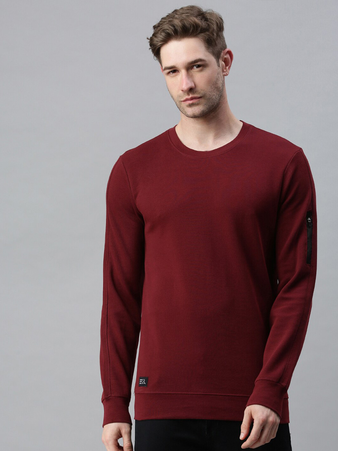 

SHOWOFF Men Maroon Cotton Sweatshirt