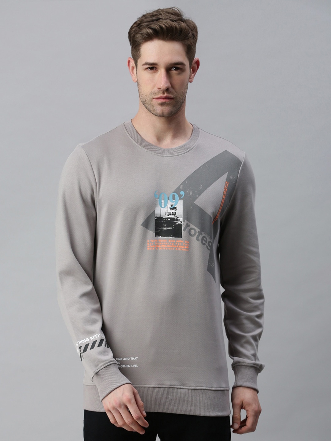 

SHOWOFF Men Grey Printed Sweatshirt