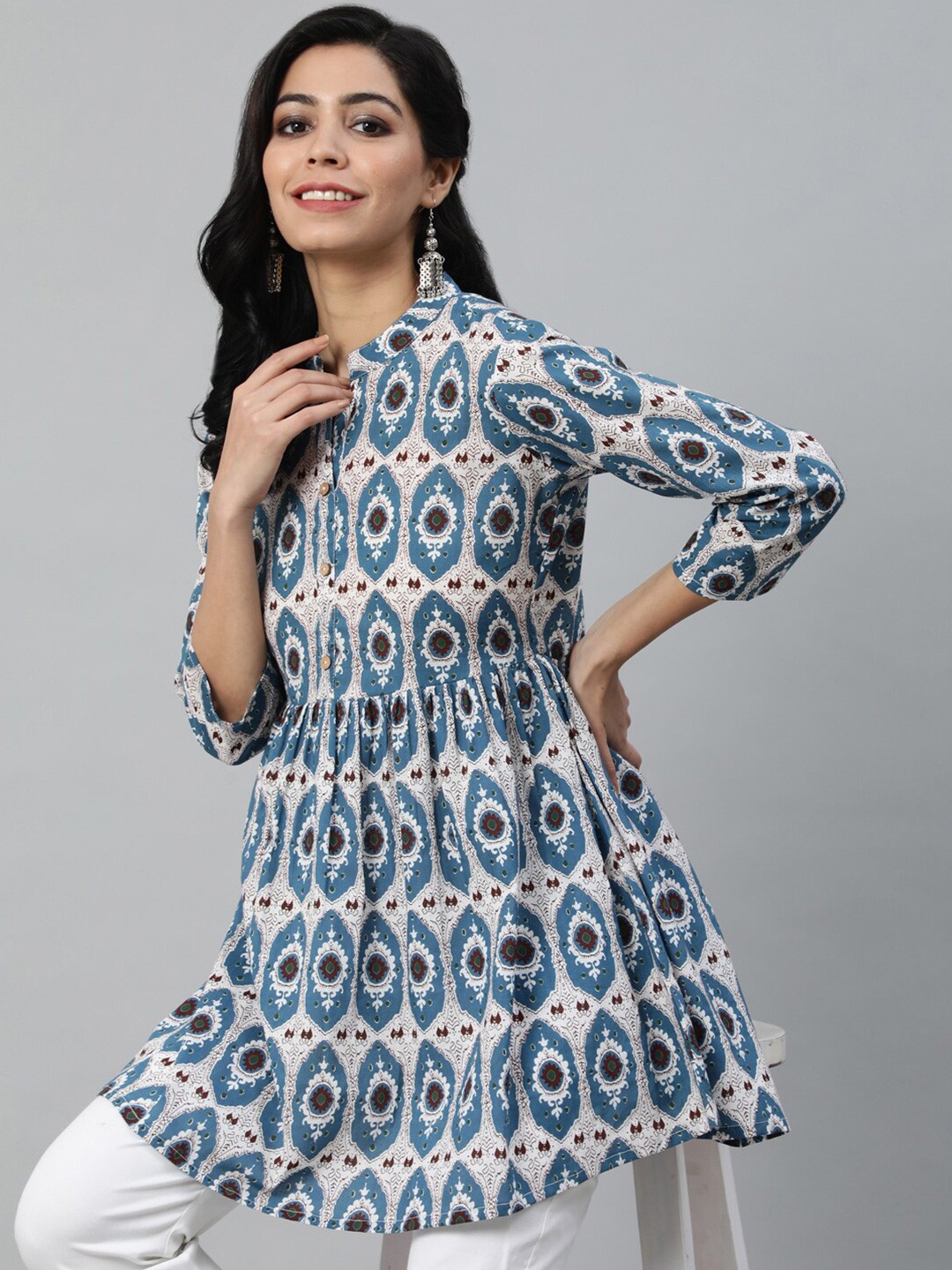 

Nayo Blue & Off White Printed Mandarin Collar Cotton Tunic
