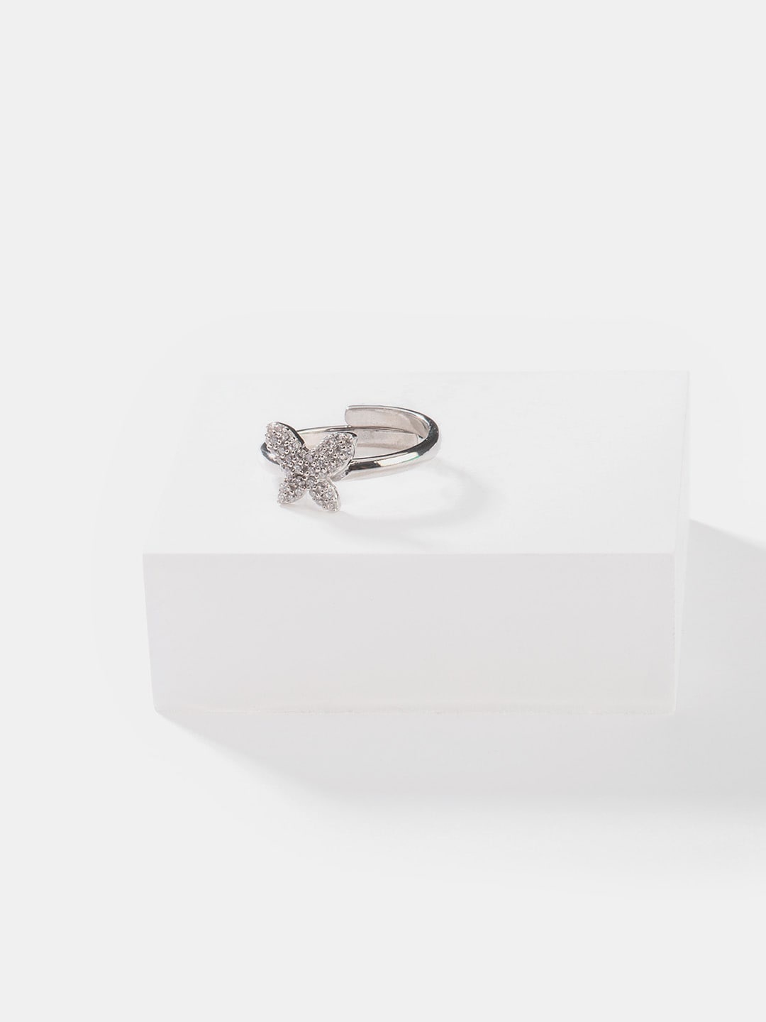 

SHAYA Silver-Toned White CZ-Studded Finger Ring