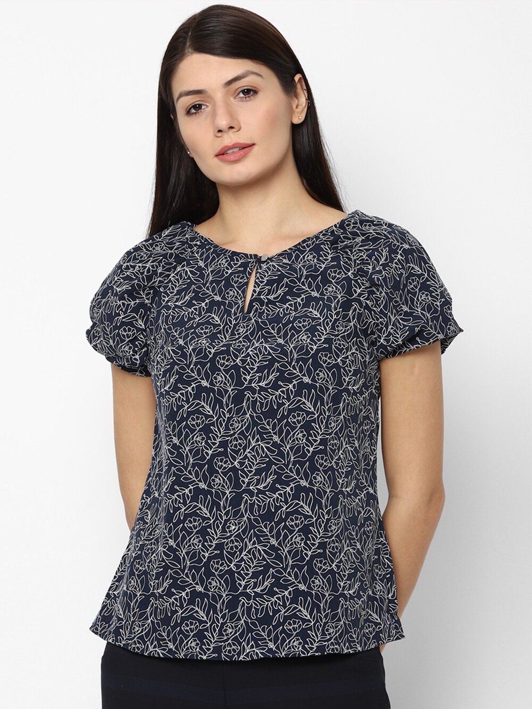 

Allen Solly Woman Navy Blue Floral Print Keyhole Neck Top