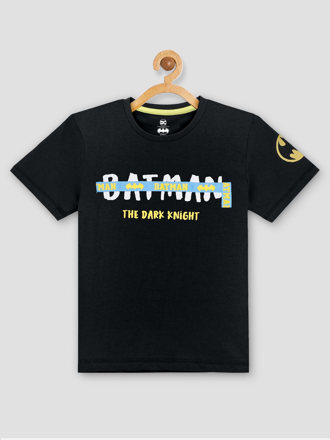 

Kids Ville Boys Black Typography Batman Printed T-shirt