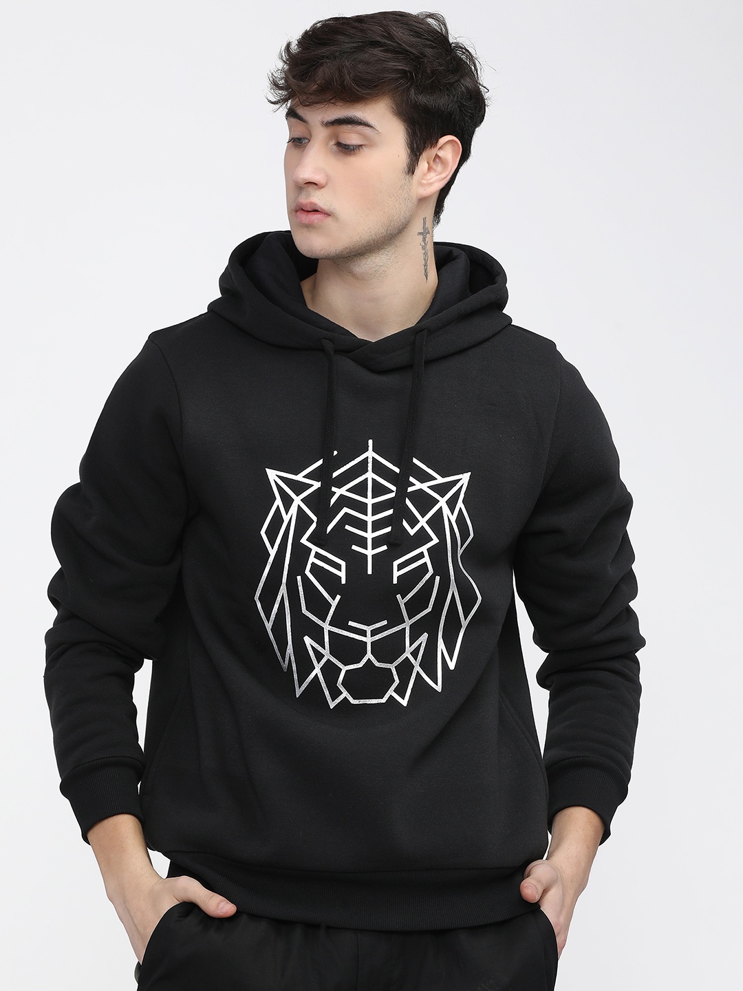 

HIGHLANDER Men Black Printed Hooded Sweatshirt