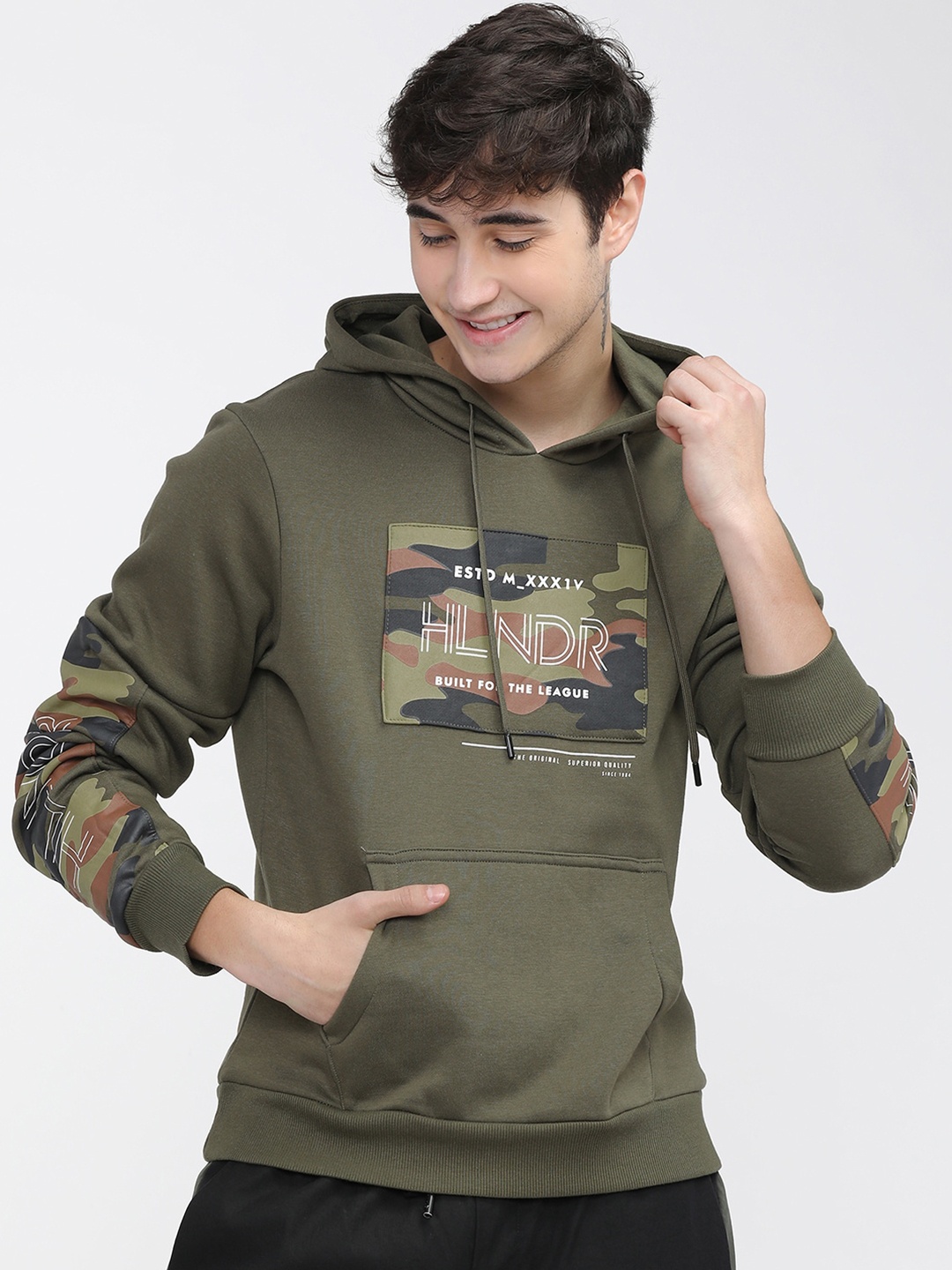 HIGHLANDER Men Olive Green 