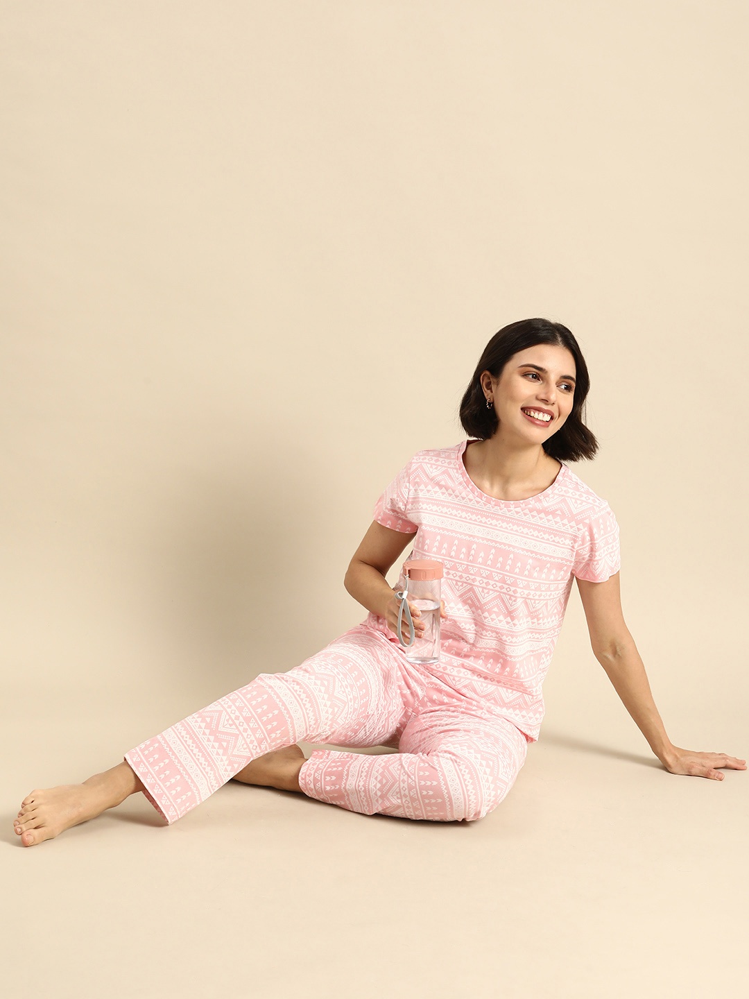 

Dreamz by Pantaloons Women Pink & White Printed Pure Cotton Night suit