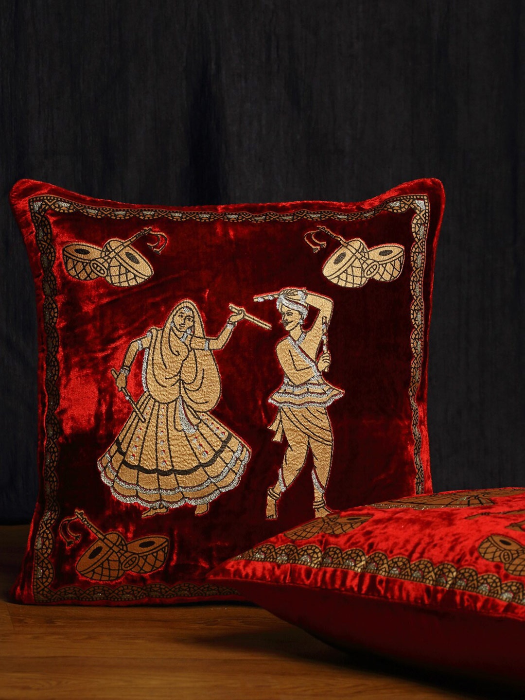 

HOSTA HOMES Maroon & Gold-Toned Set of 2 Ethnic Motifs Velvet Square Cushion Covers
