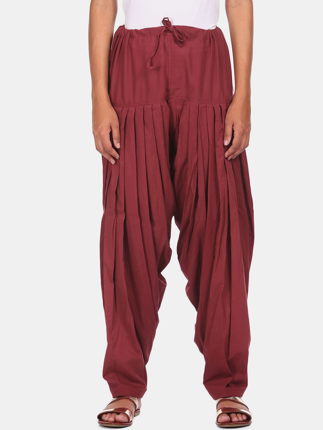 

Karigari Women Maroon Solid Patiala