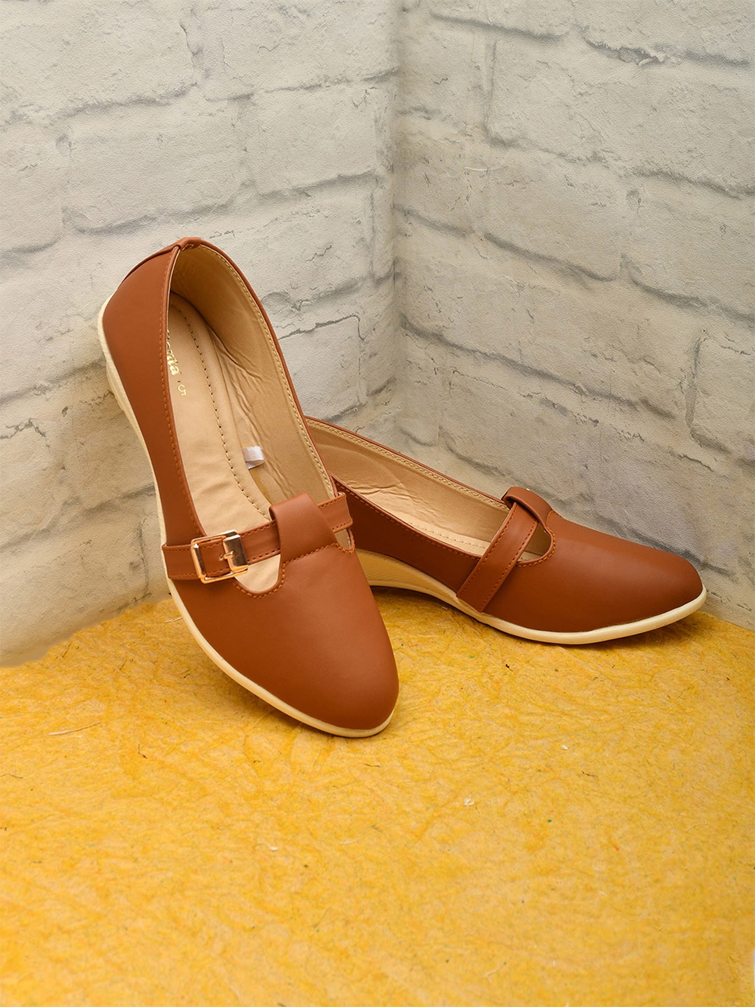 

Ajanta Brown Work Wedge Pumps with Buckles