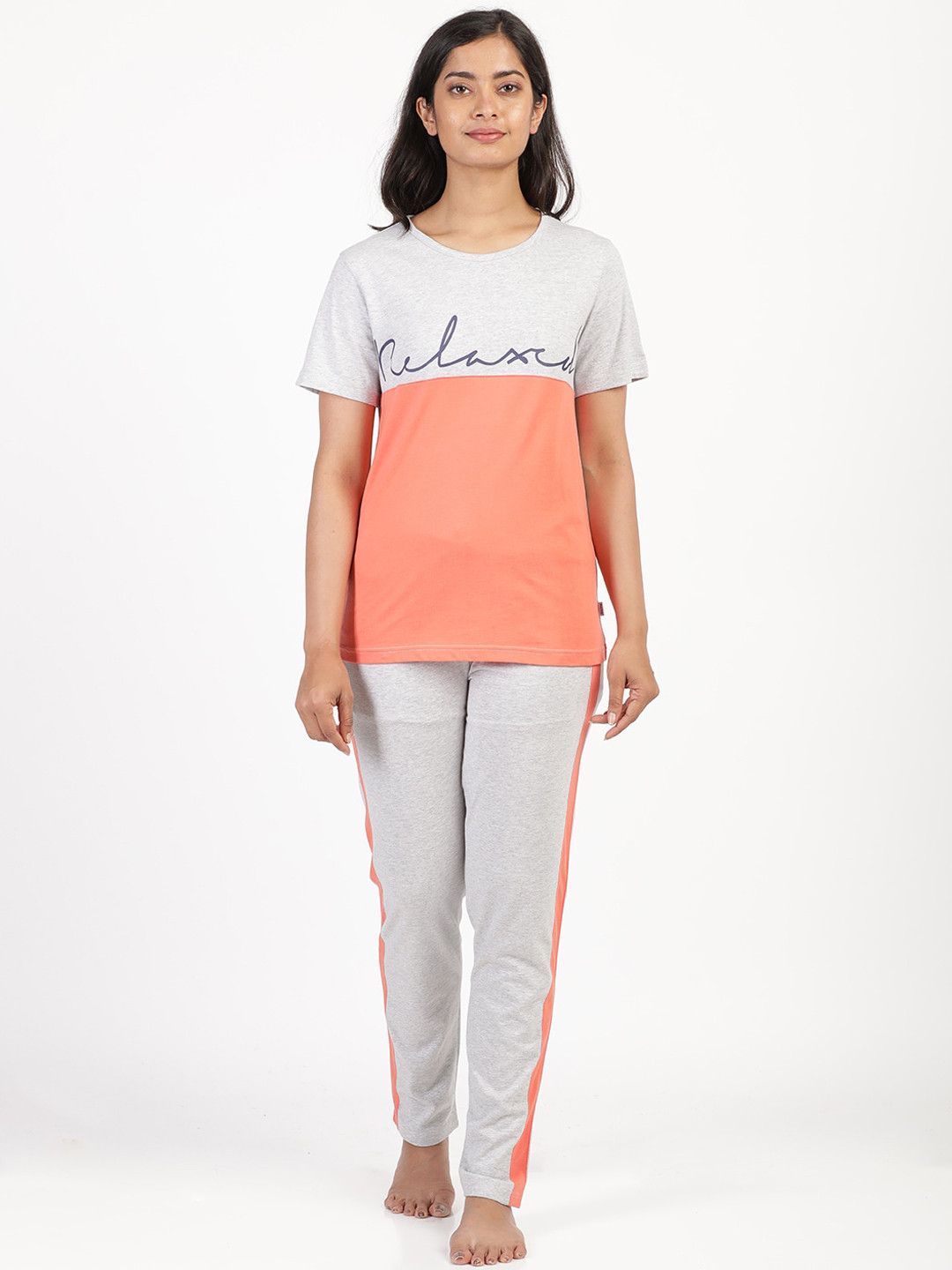 

mackly Women Cream-Coloured & Pink Printed Night suit