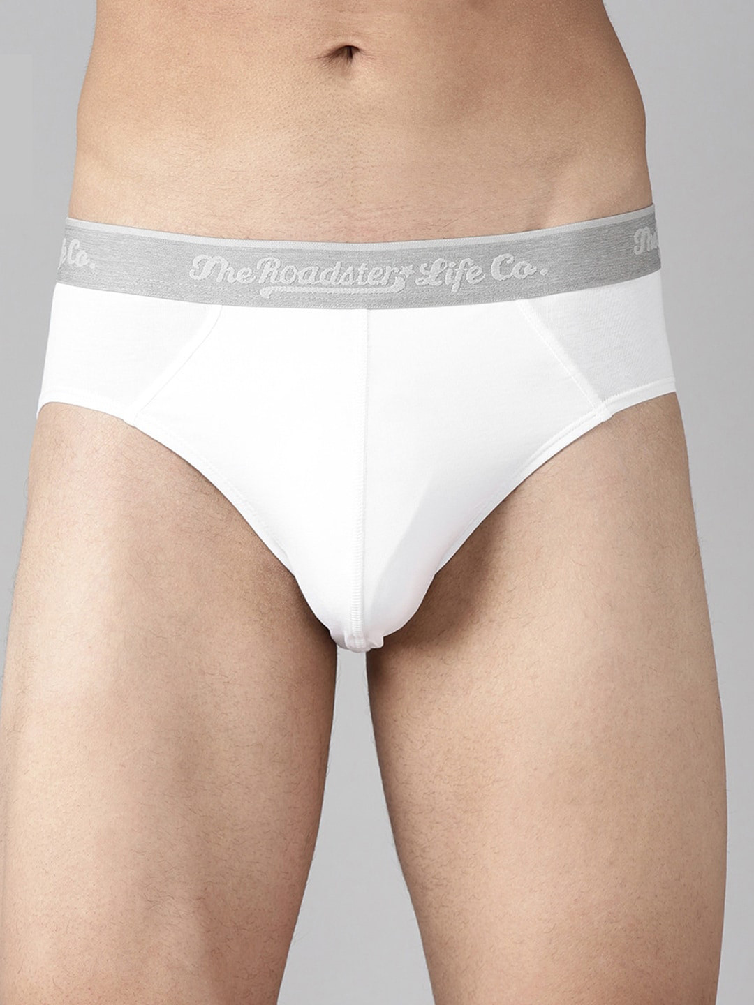 

The Roadster Lifestyle Co Men White Solid Anti-Microbial Basic Briefs