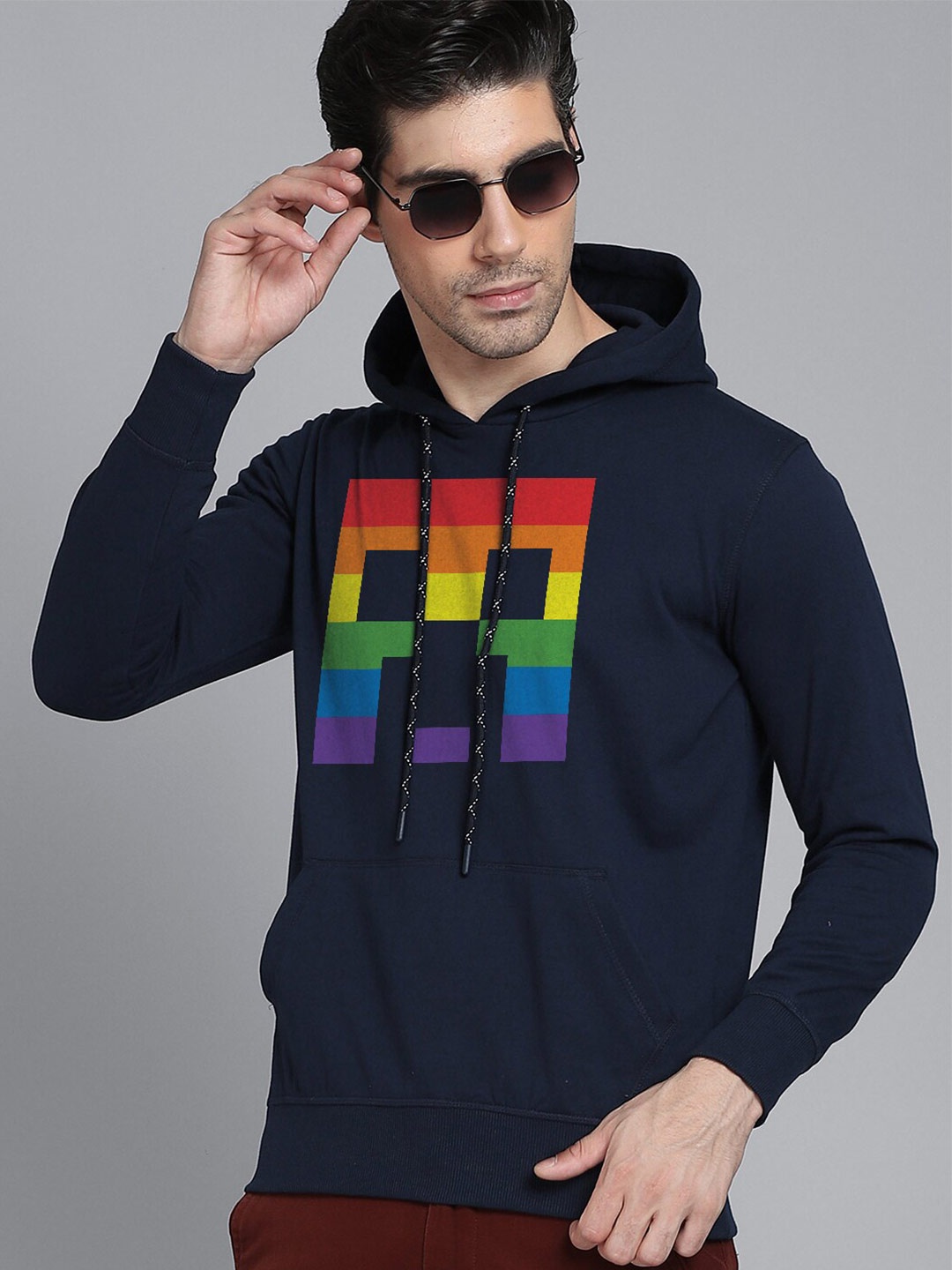

Free Authority Men Navy Blue Minecraft Printed Hooded Pure Cotton Sweatshirt