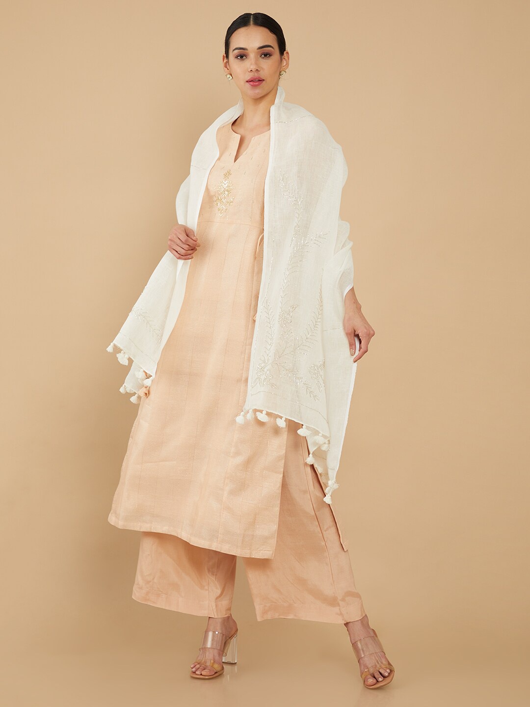 

Soch Women White & Silver-Toned Embroidered Stole