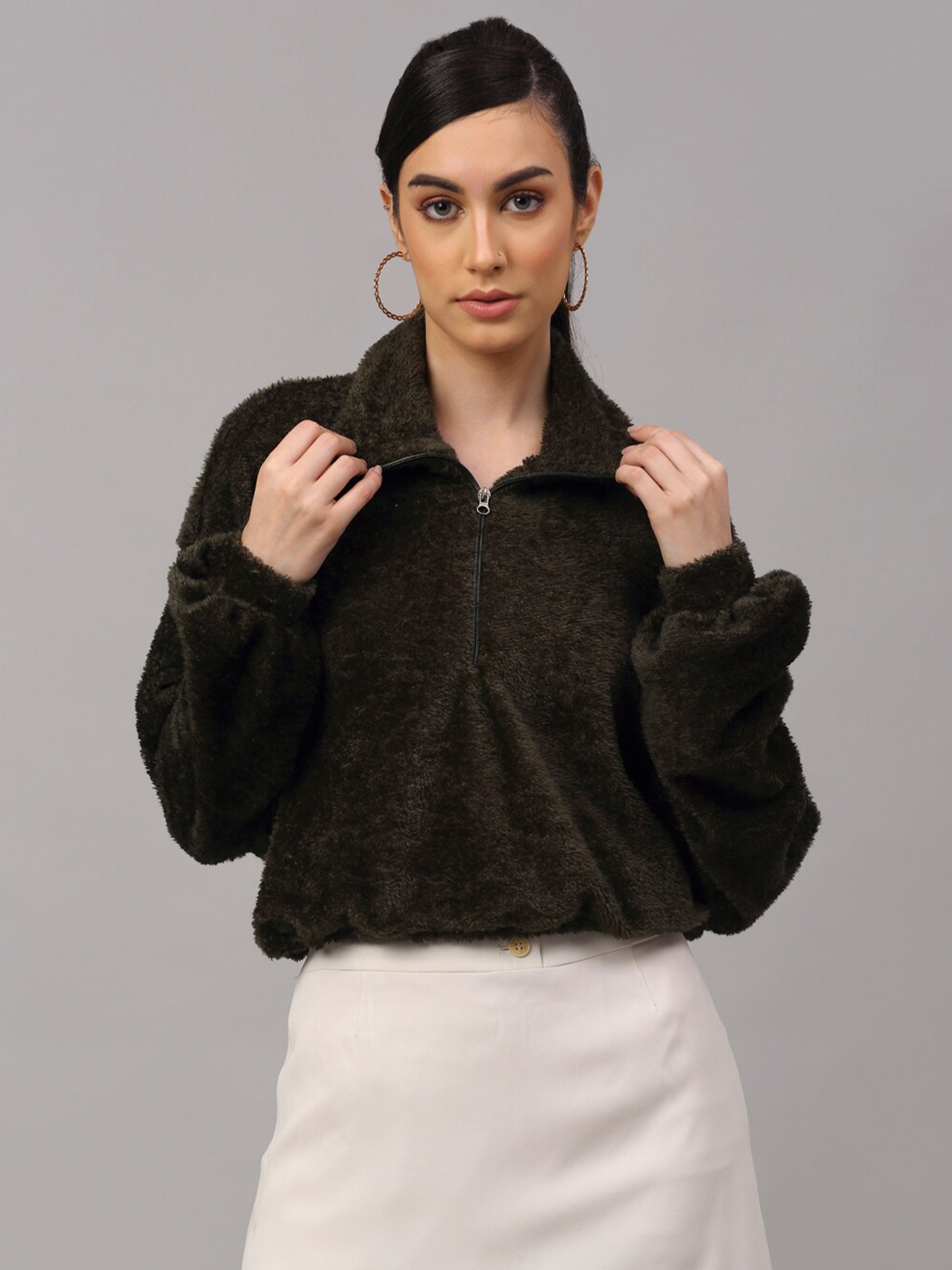 

NEUDIS Women Olive Green Faux Fur Solid Crop Sweatshirt