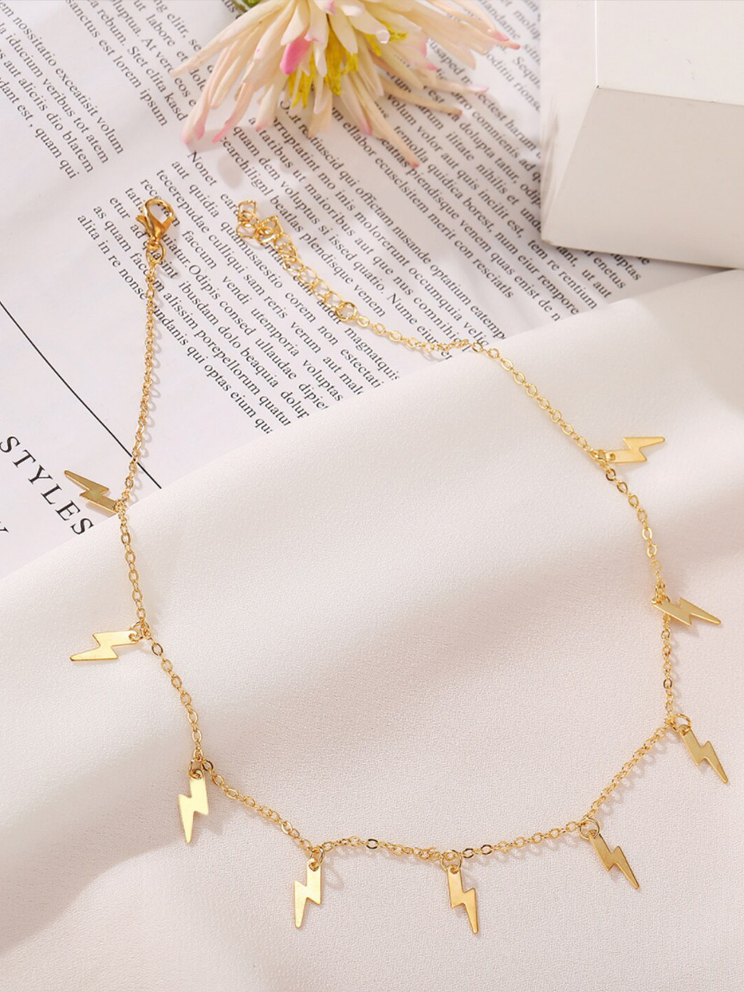 

Vembley Gold-Plated Enamelled Necklace