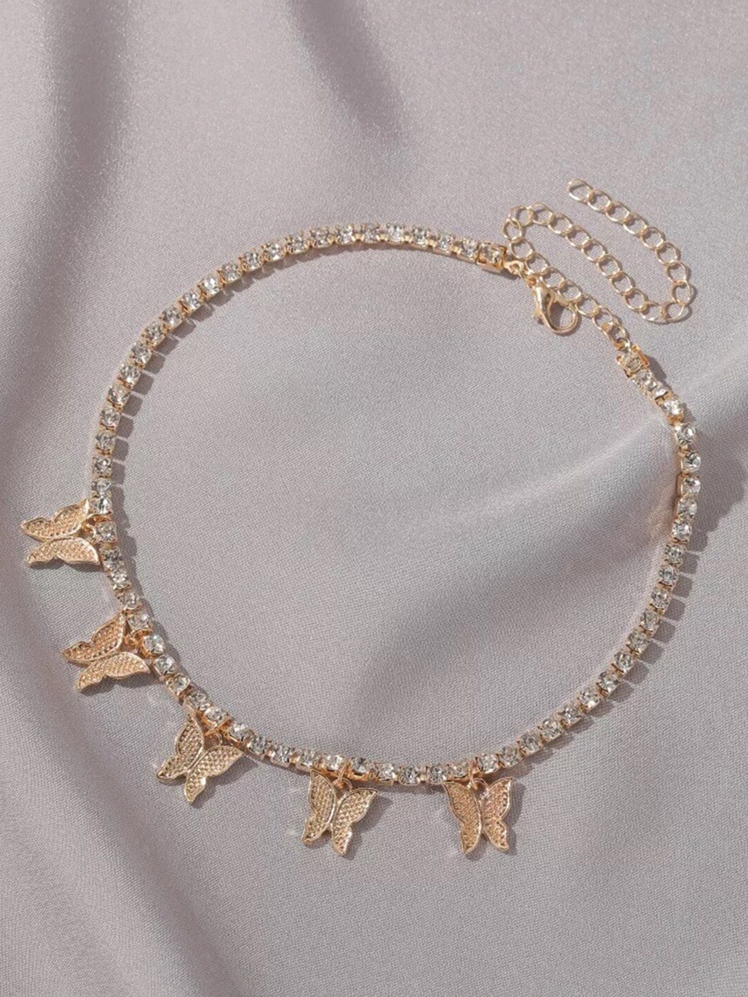 

Vembley Gold-Plated & White Necklace