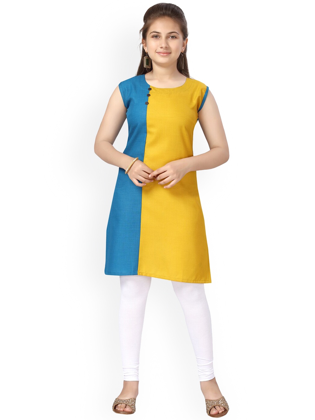 

Aarika Girls Yellow Pure Cotton Kurta