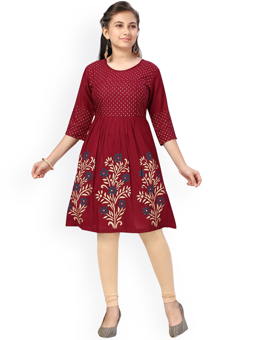 

Aarika Girls Burgundy Floral Printed Empire Pure Cotton Kurta with Leggings