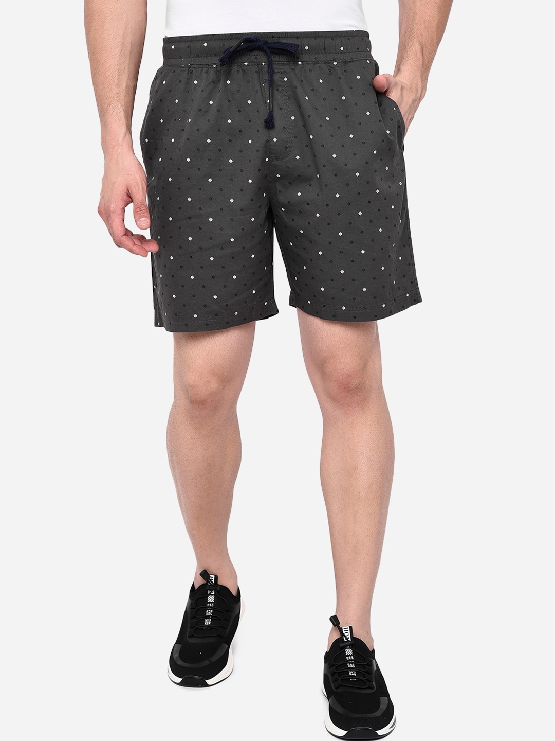 

JADE BLUE Men Grey Printed Shorts