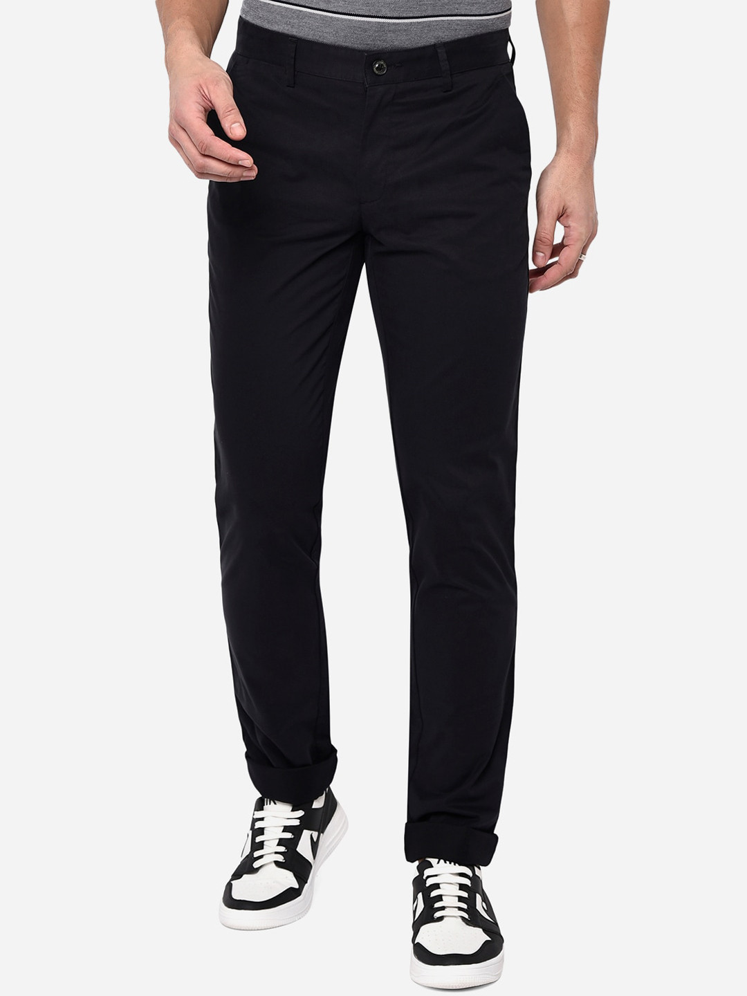 

JADE BLUE Men Black Slim Fit Easy Wash Trousers