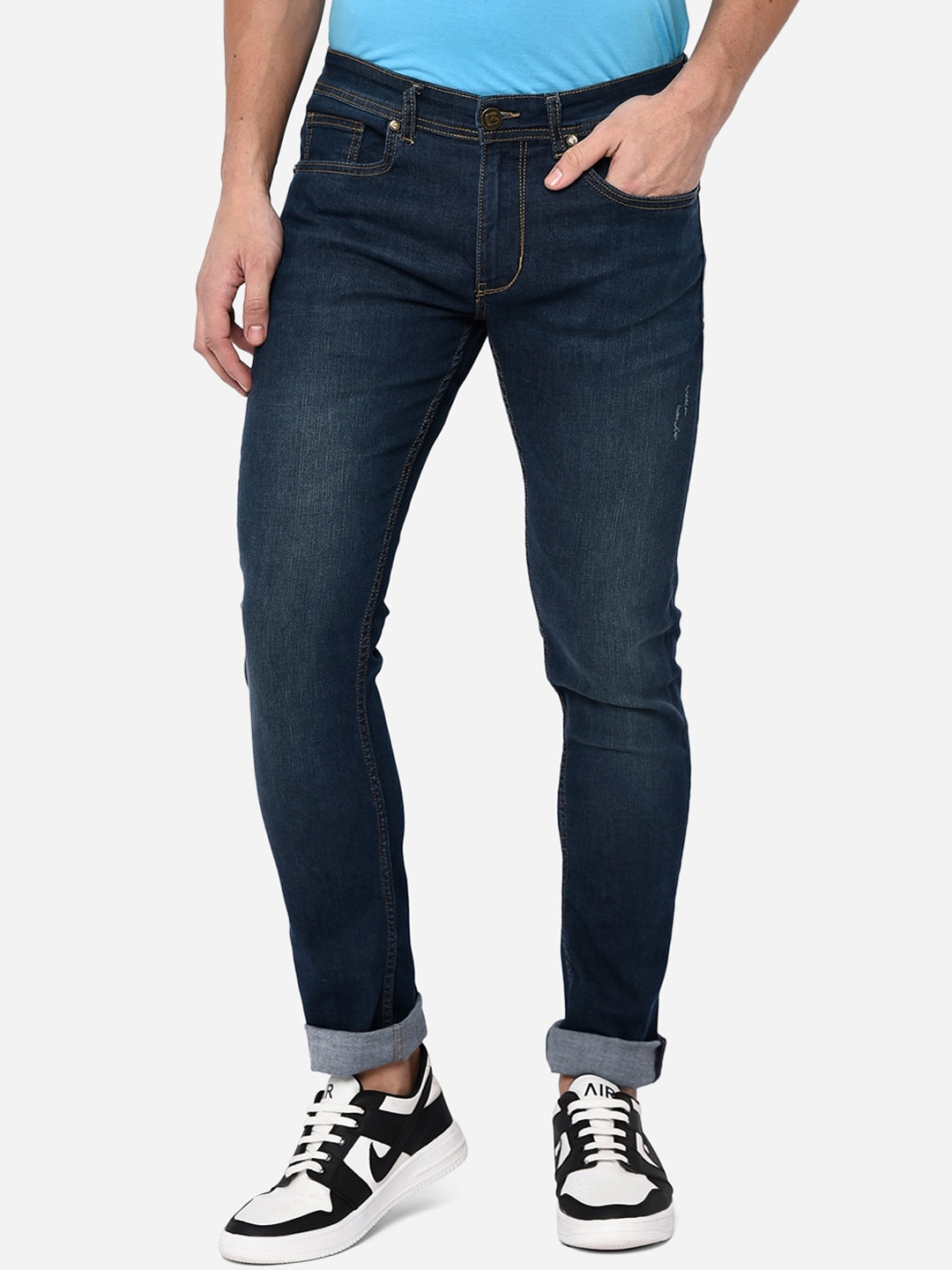 

Greenfibre Men Blue Slim Fit Low Distress Light Fade Stretchable Jeans