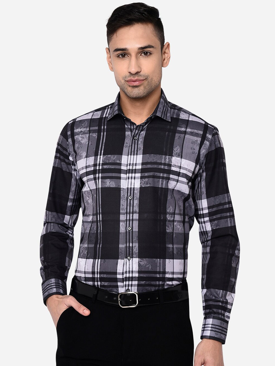 

Greenfibre Men Black Slim Fit Tartan Checks Checked Formal Shirt