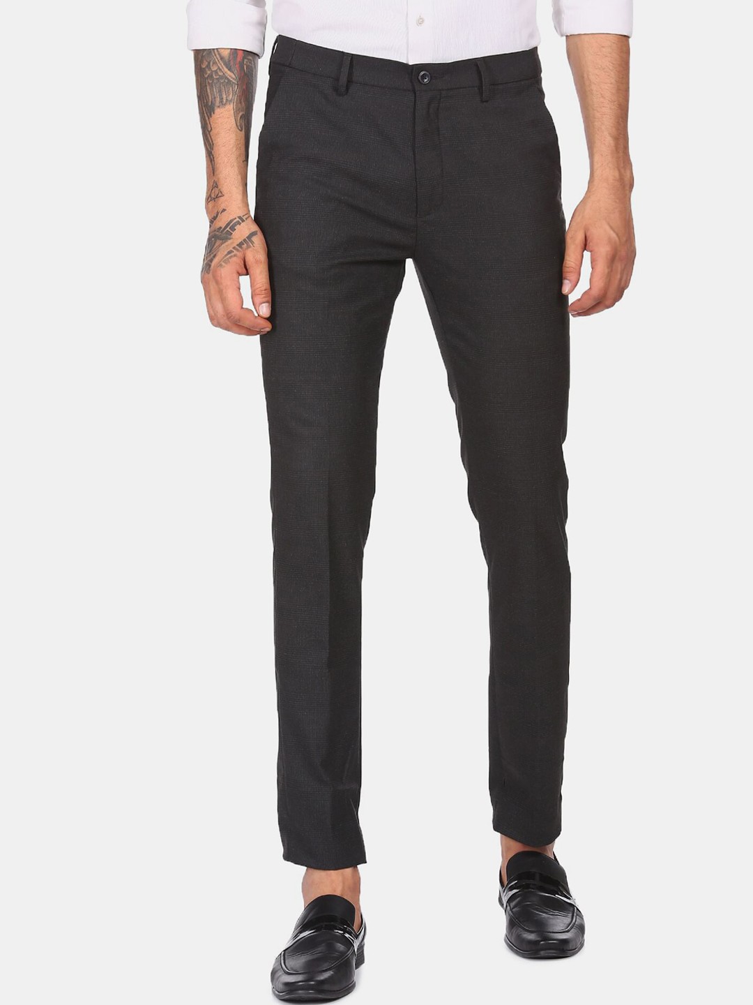 

Arrow New York Men Grey Formal Trousers