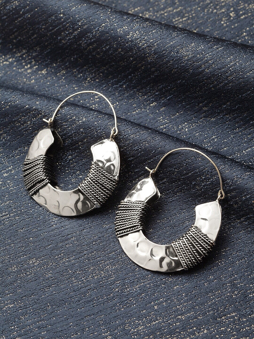 

DIVA WALK EXCLUSIVE Silver-Toned & Plated Contemporary Hoop Earrings