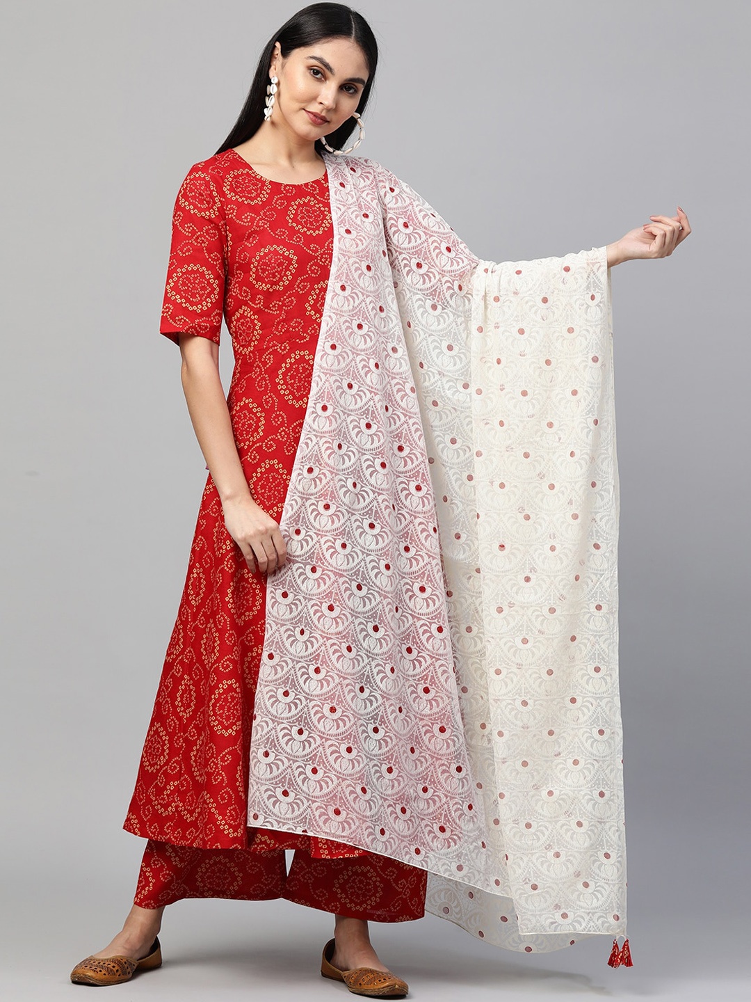 

GoSriKi Women Red & White Printed Kurta with Palazzos & Dupatta