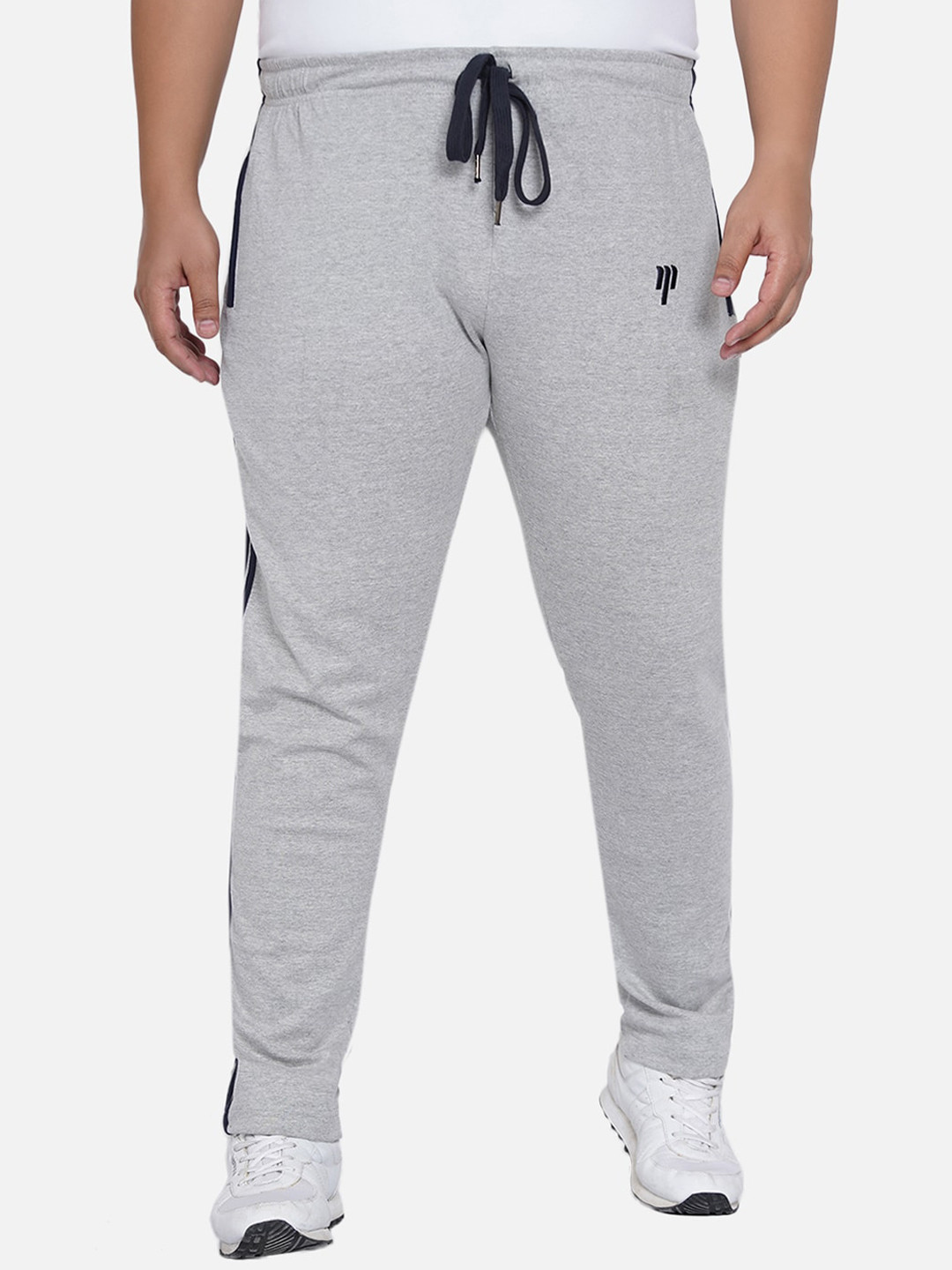 

Santonio Men Grey Solid Straight Fit Cotton Track Pants