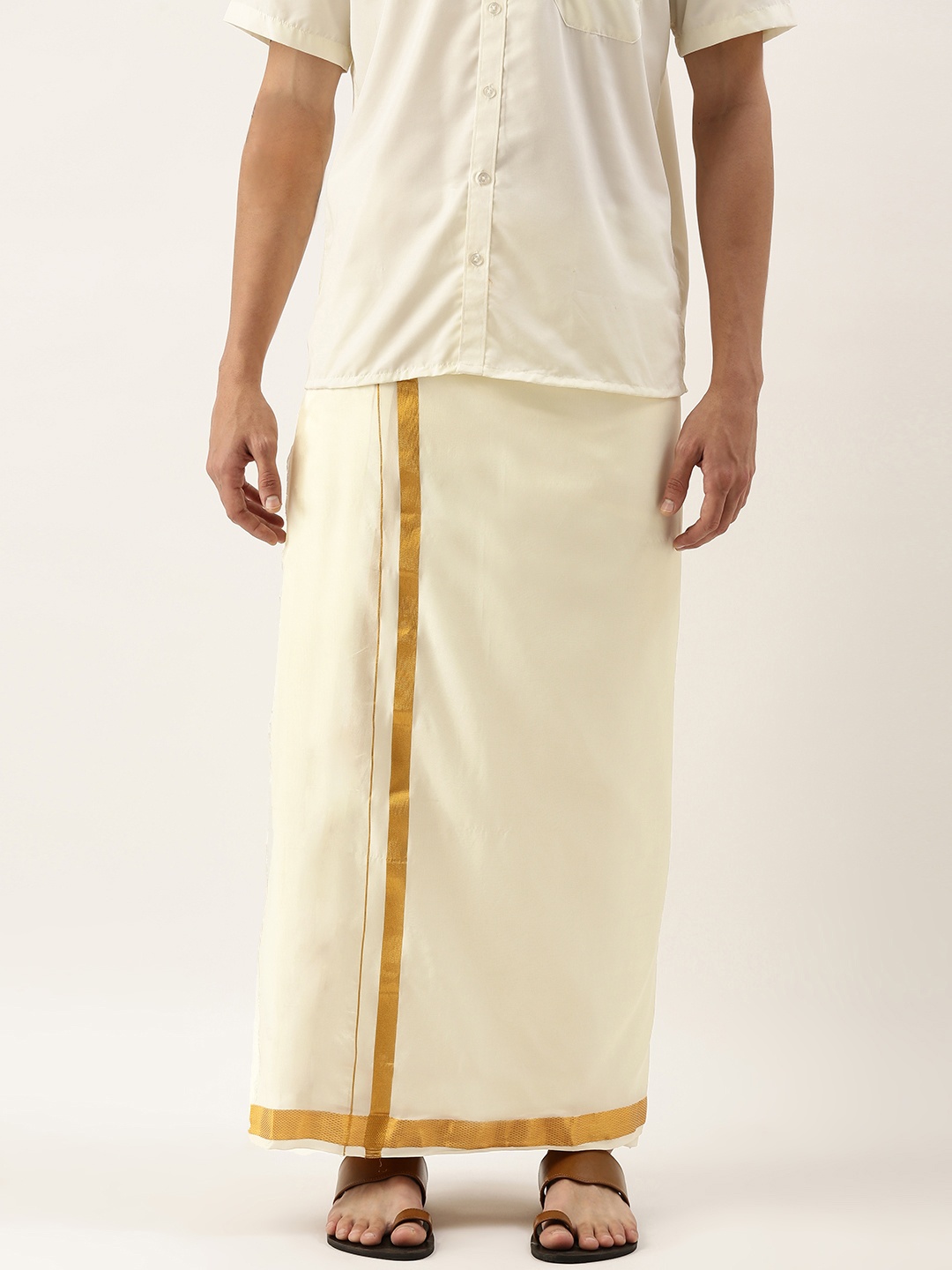 

THANGAMAGAN Men Cream-Coloured Zari Border Dhoti