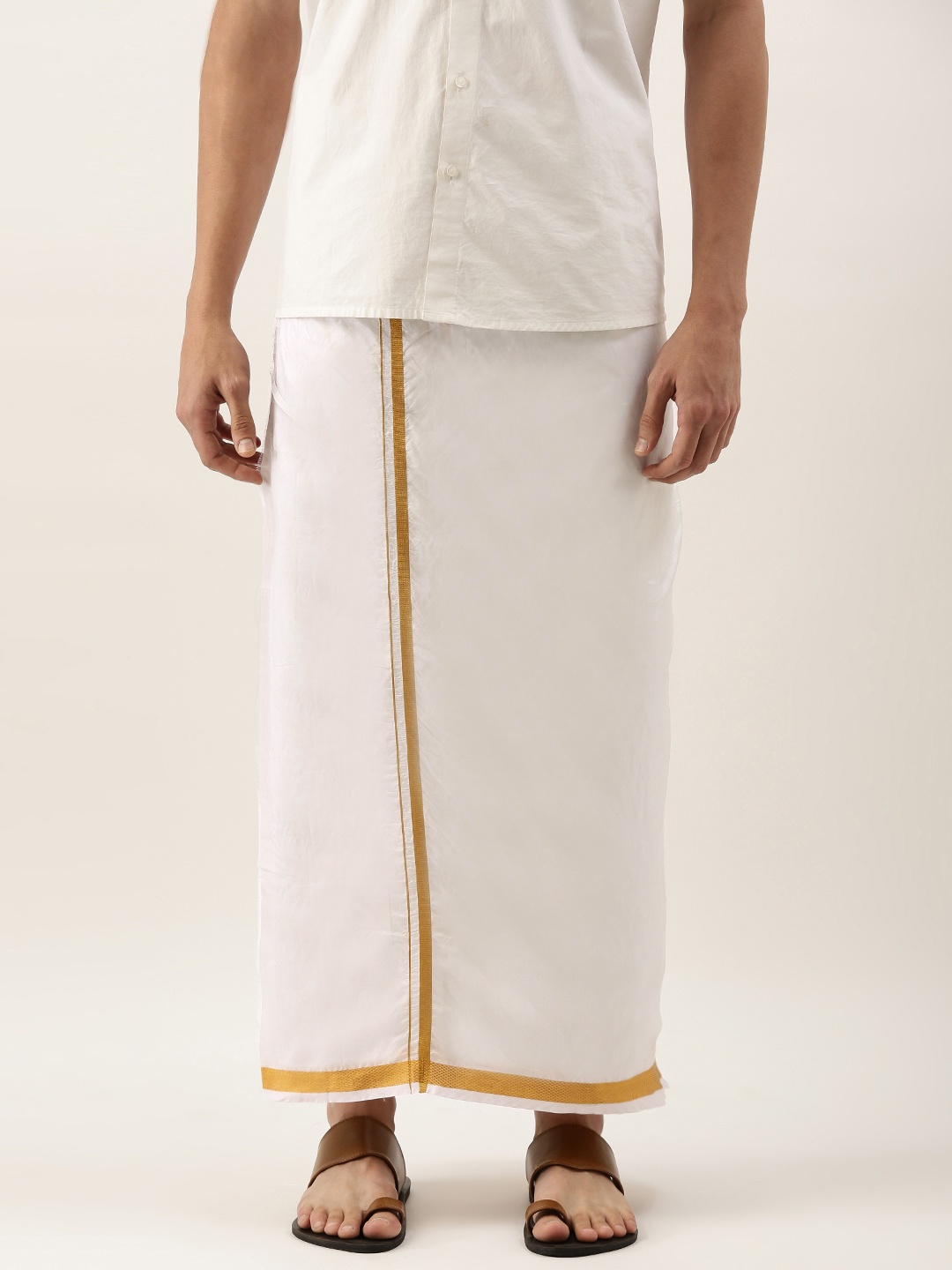 

THANGAMAGAN Men White & Golden Solid Handloom Dhoti with Zari Border