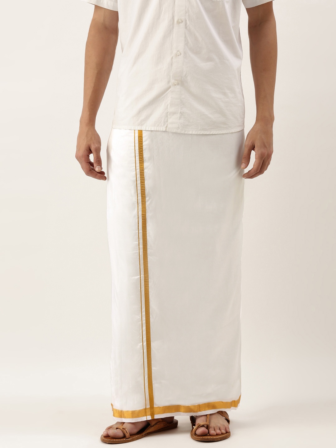 

THANGAMAGAN Men Off- White Solid Dhoti