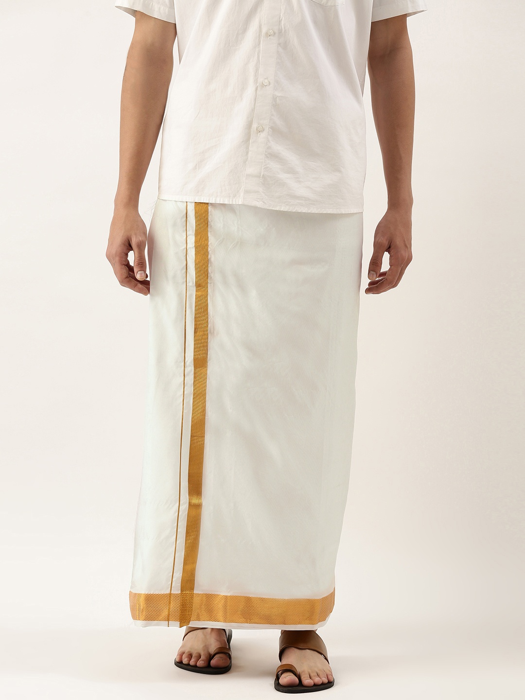 

THANGAMAGAN Men White Solid Mundu with Shawl